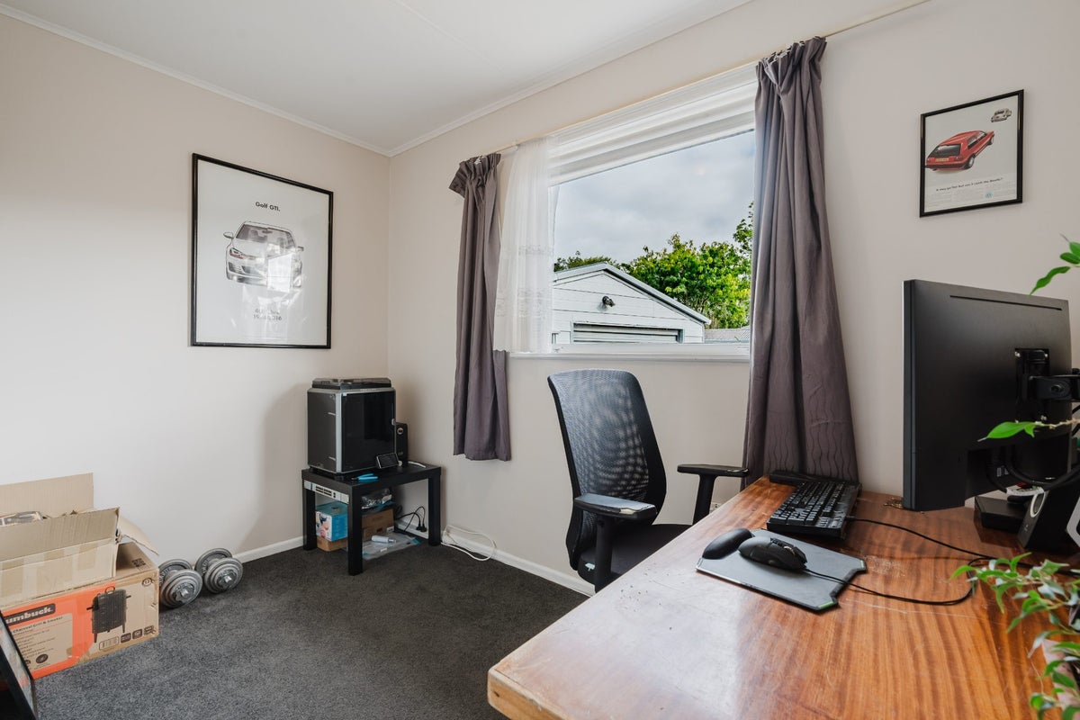 37 Frederick Drive, Dinsdale, Hamilton - Carousel 22