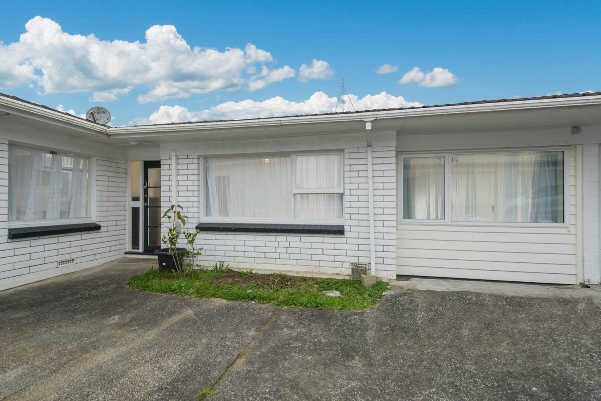 10 Keldale Place, Forrest Hill, Auckland - Carousel 2