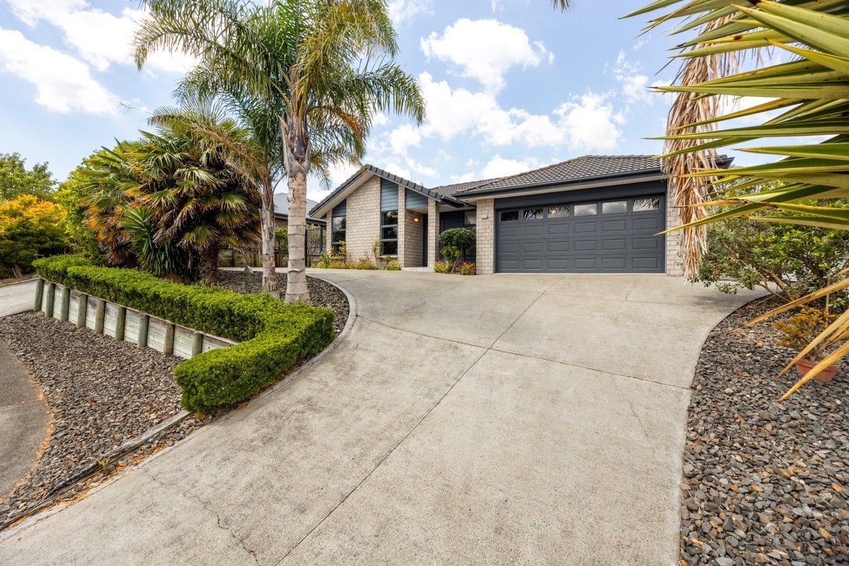 16 Alford Place, Huntington, Hamilton - Carousel 2