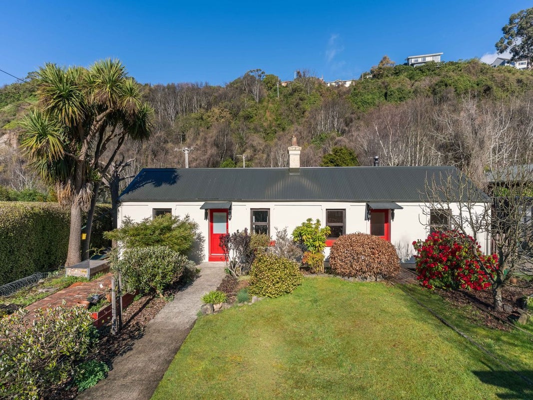 63 Woodhaugh Street, Woodhaugh, Dunedin, Otago - Carousel 1