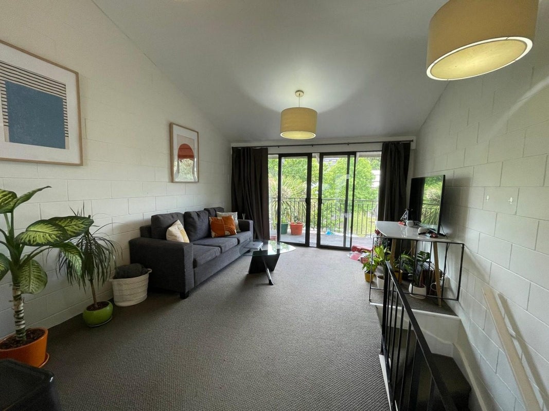 2/25 Don Croot Street, Western Springs, Auckland - Carousel 2