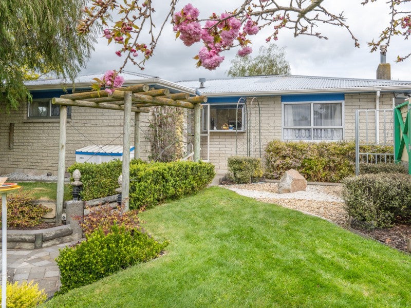 4 Hudson Road, Flaxmere, Hastings - Carousel 23