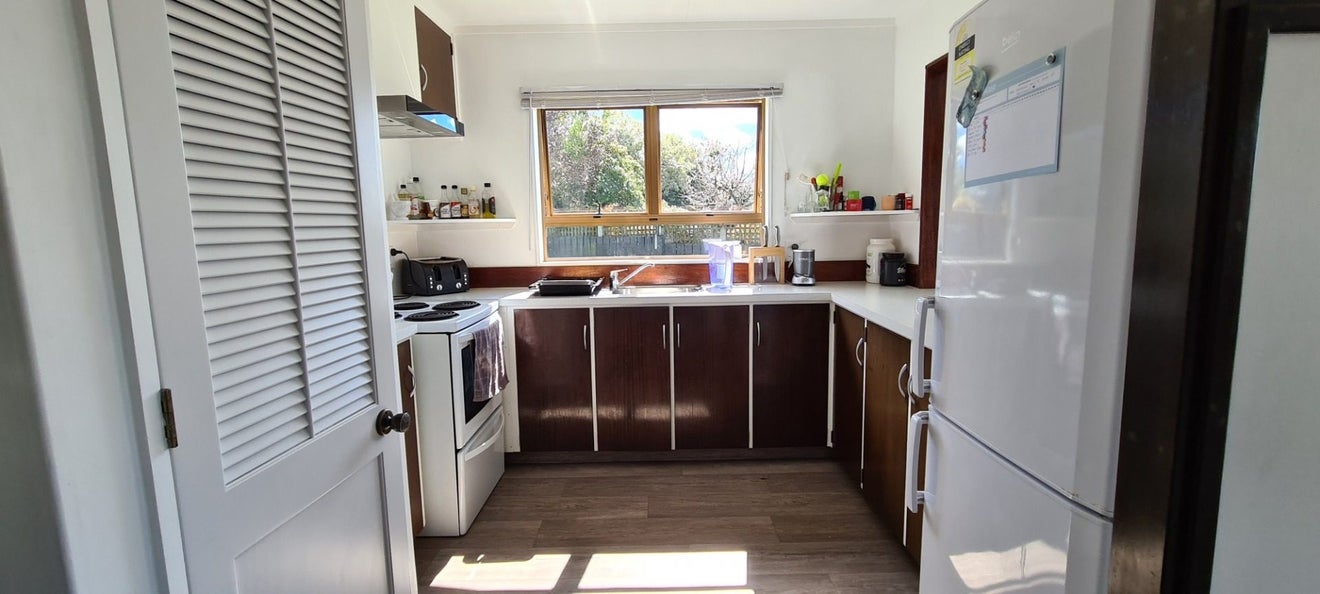 6 Shera Street, Acacia Bay, Taupo - Carousel 2