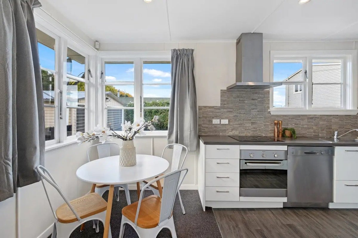 41 Momorangi Crescent, Redwood, Christchurch - Carousel 2