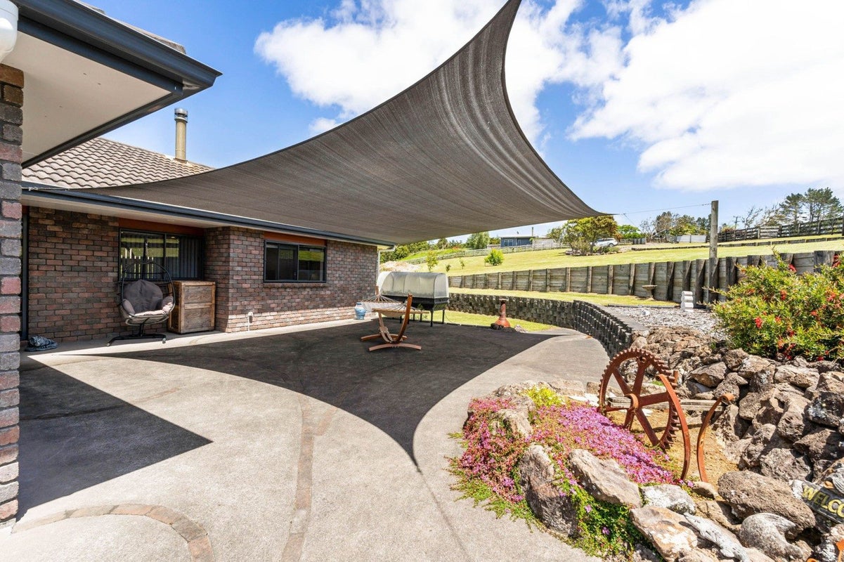 395 Apotu Road, Kamo - Carousel 2