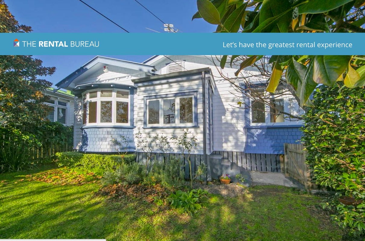 1/52 Seabrook Avenue, New Lynn, Auckland - Carousel 1