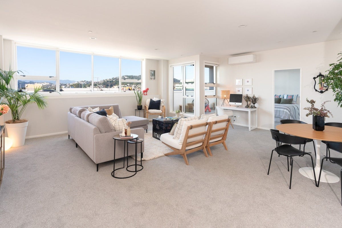 315/107 Thorndon Quay, Pipitea, Wellington - Carousel 1