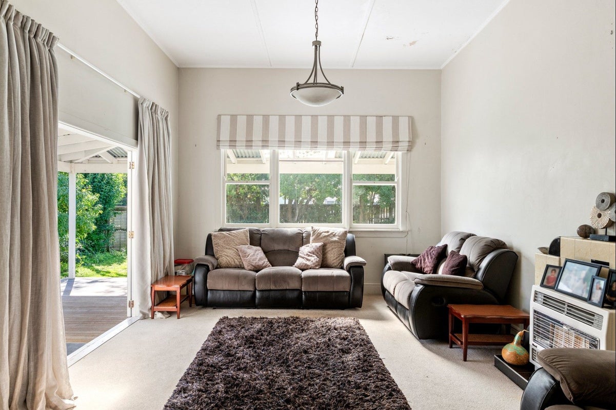 215 Rutene Road, Kaiti, Gisborne - Carousel 2