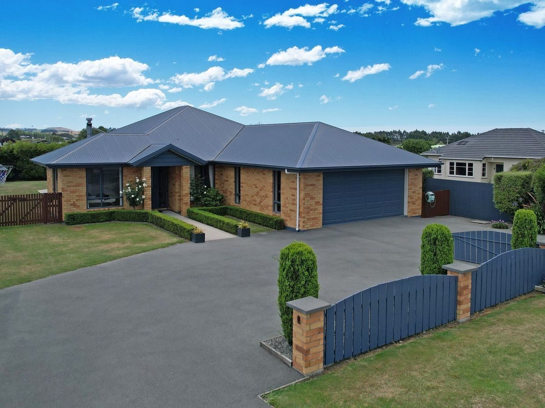 9 Argyle Street, Weston, Oamaru - Carousel 17