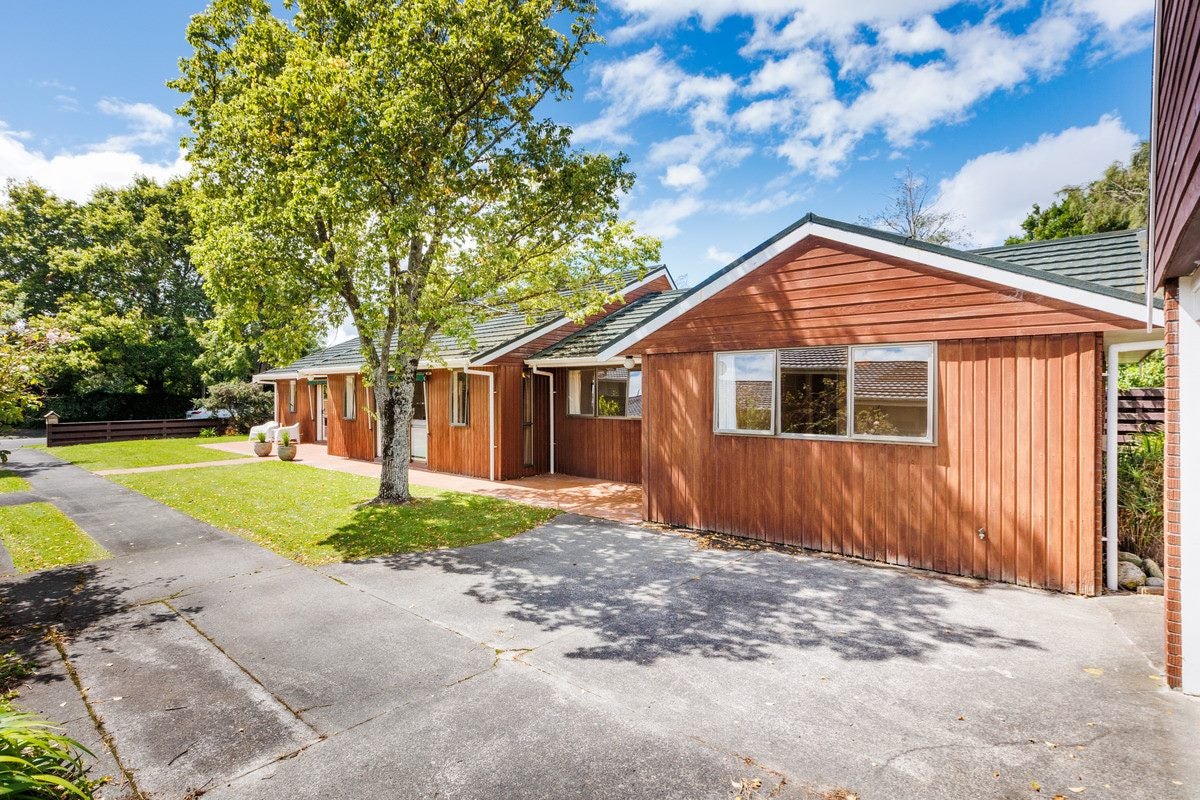 85 Clifton Terrace, Fitzherbert, Palmerston North - Carousel 18