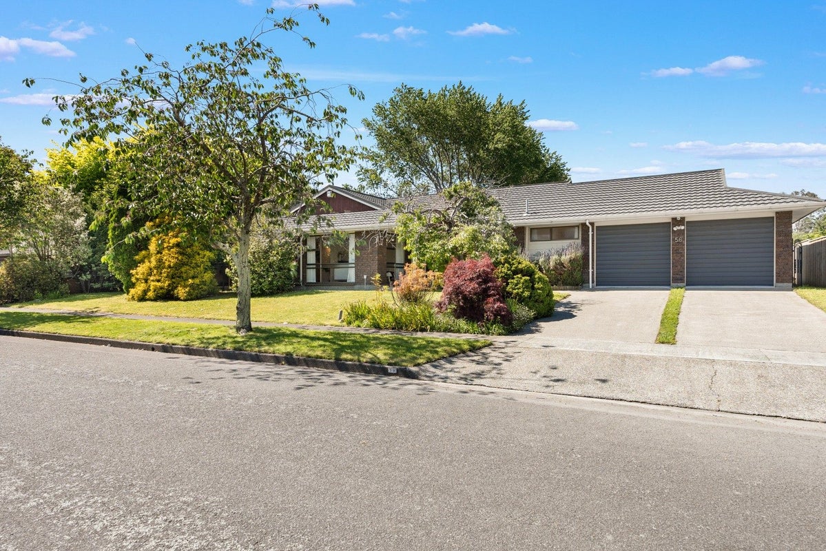 56 Buick Crescent, Awapuni, Palmerston North - Carousel 1