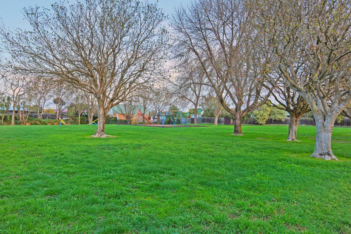 24A Larch Place, Casebrook, Christchurch - Carousel 22