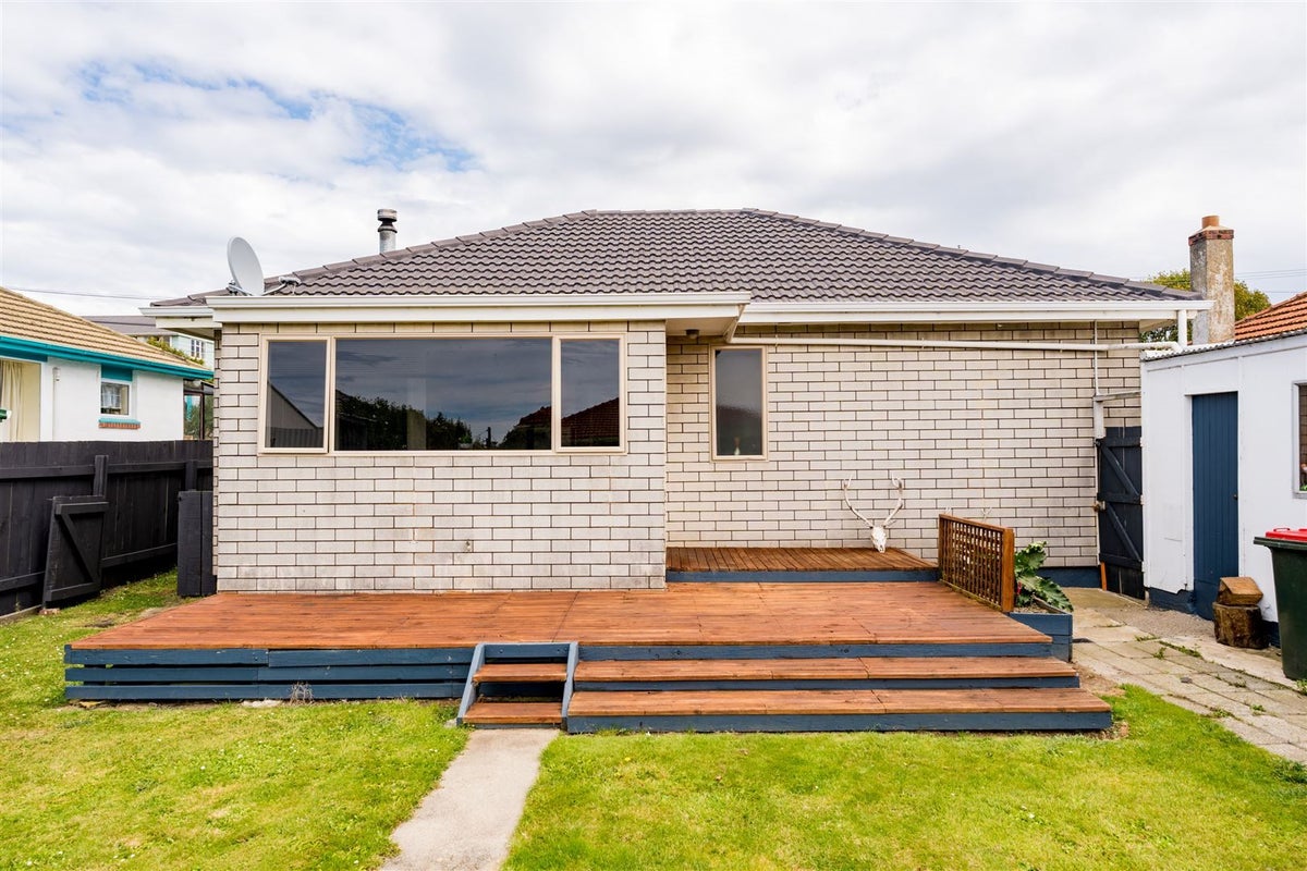 129 Riselaw Road, Calton Hill, Dunedin - Carousel 2