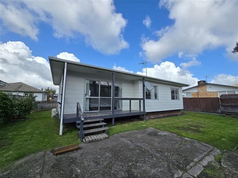39B Cameron Road, Hamilton East, Hamilton - Carousel 1
