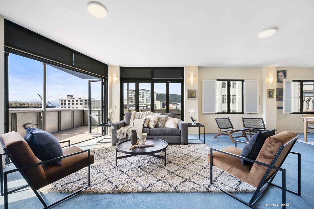 4C/126 Wakefield Street, Te Aro, Wellington - Carousel 1