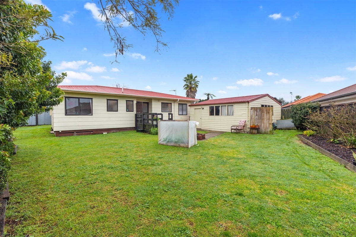 8A Novelle Grove, Papamoa Beach, Papamoa - Carousel 2