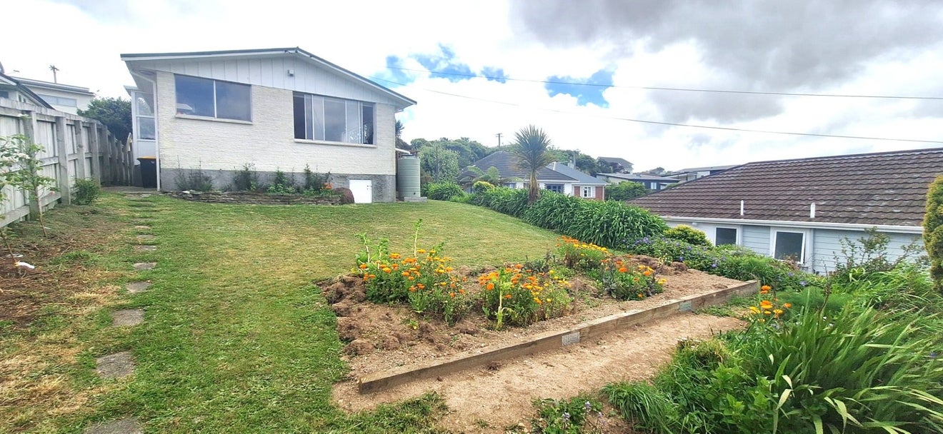 32A Hindmarsh Street, Johnsonville, Wellington - Carousel 15