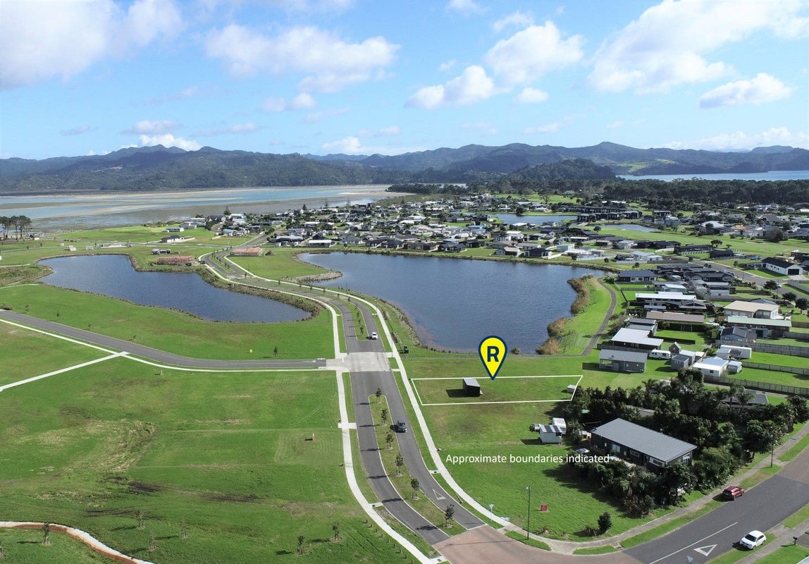 295 Harbour Drive, Matarangi, Whitianga - Carousel 5