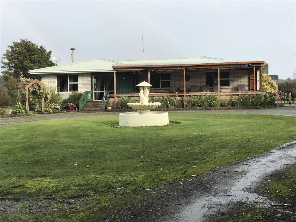 39 Knorp Street, Halcombe, Feilding - Carousel 1