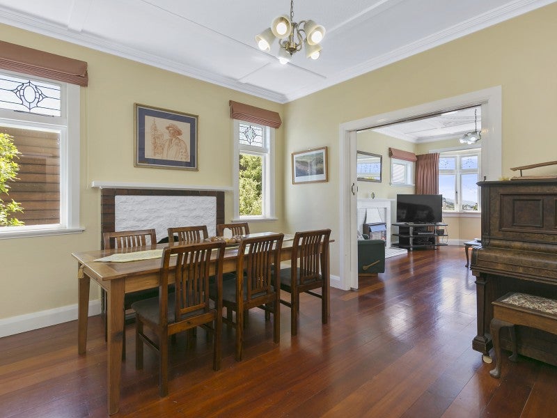 48 Ponsonby Road, Karori, Wellington - Carousel 2