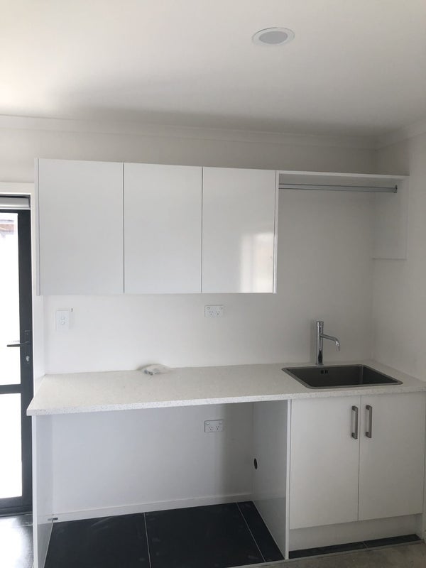 2 Arahi Place, Rototuna North, Hamilton - Carousel 14