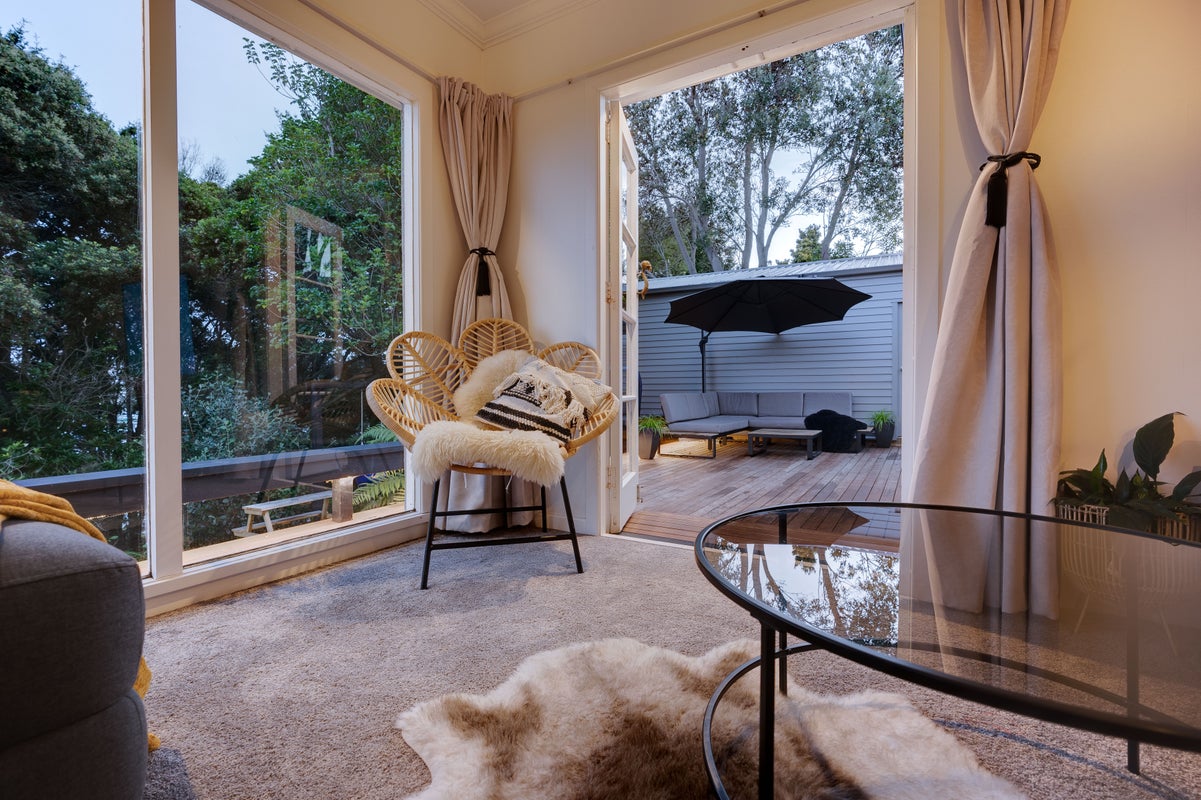 7 Punga Grove Avenue, Riverside, Whangarei - Carousel 2
