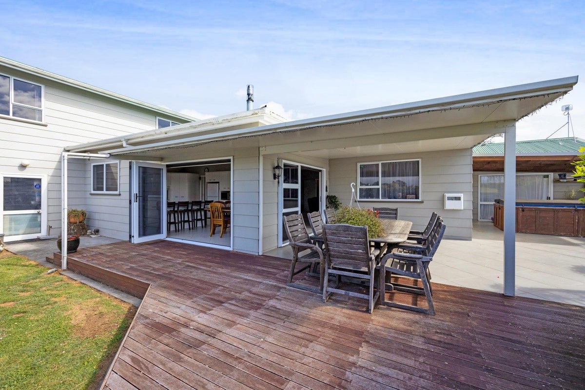160 Upper Kina Road, Oaonui, Opunake - Carousel 2