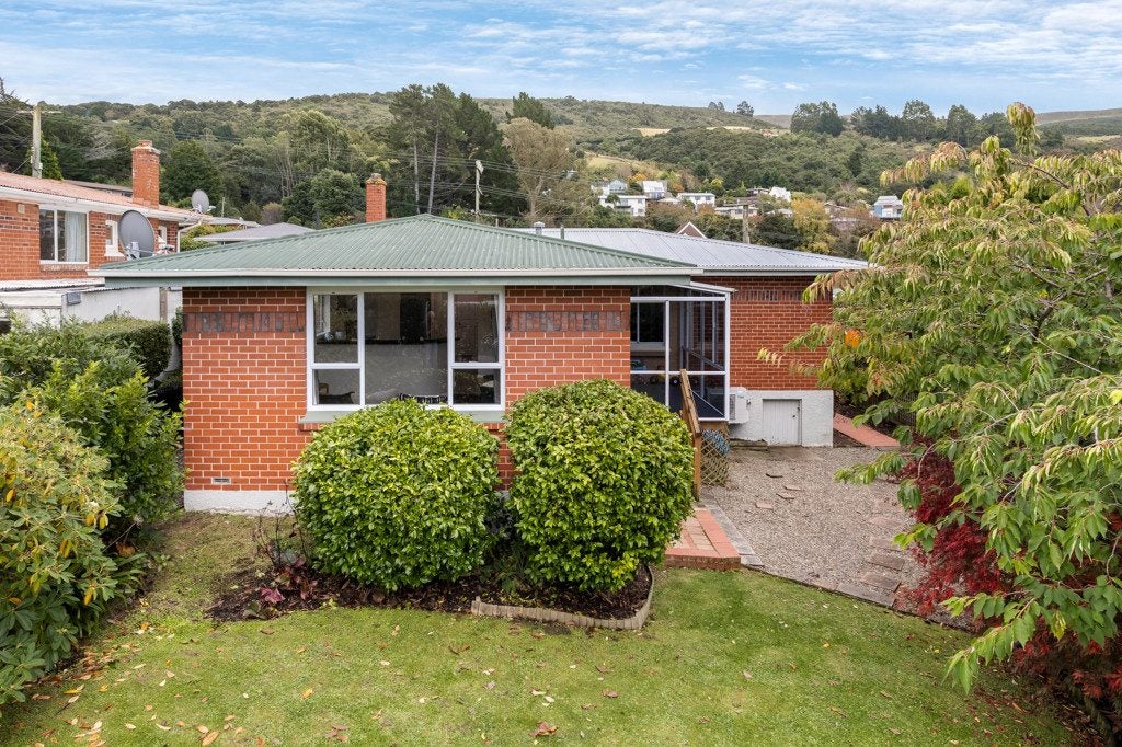 112 Wakari Road, Helensburgh, Dunedin - Carousel 1