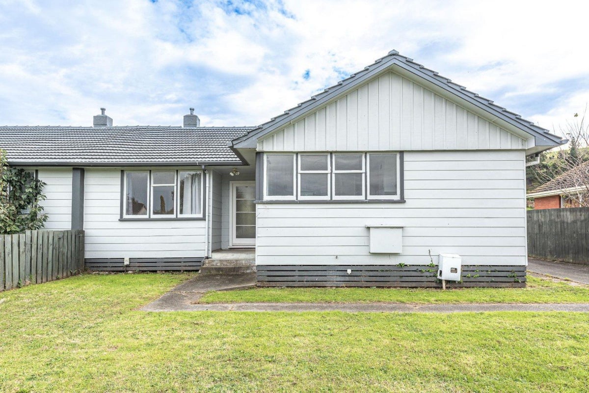162 Paterson Street, Aramoho, Whanganui - Carousel 1