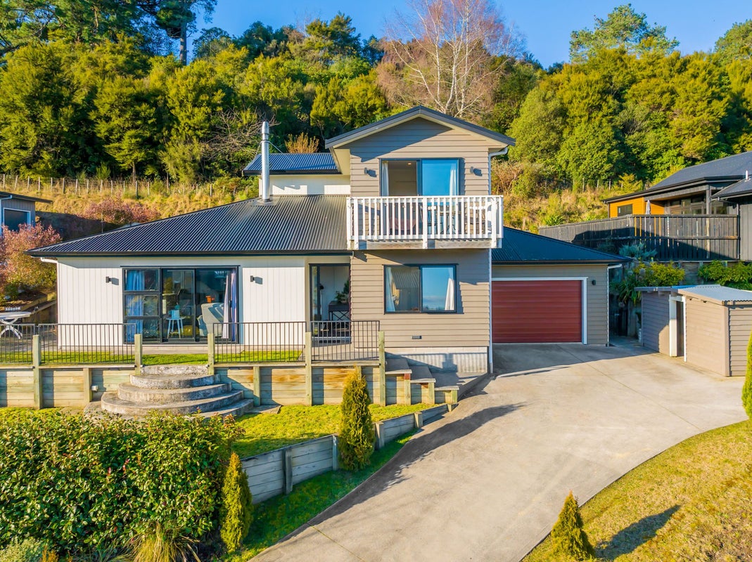 93 Hindmarsh Drive, Rangatira Park, Taupo - Carousel 1