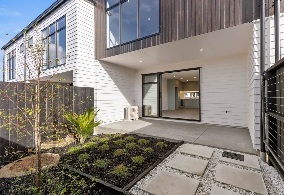 4/14 Eastwood Rise, Browns Bay, Auckland - Carousel 1