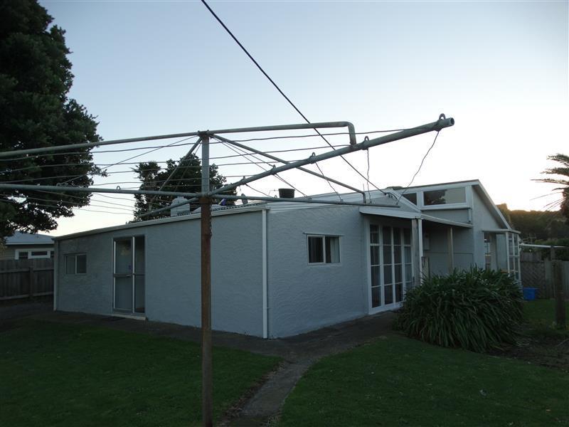 8 Ohawe Terrace, Hawera - Carousel 1