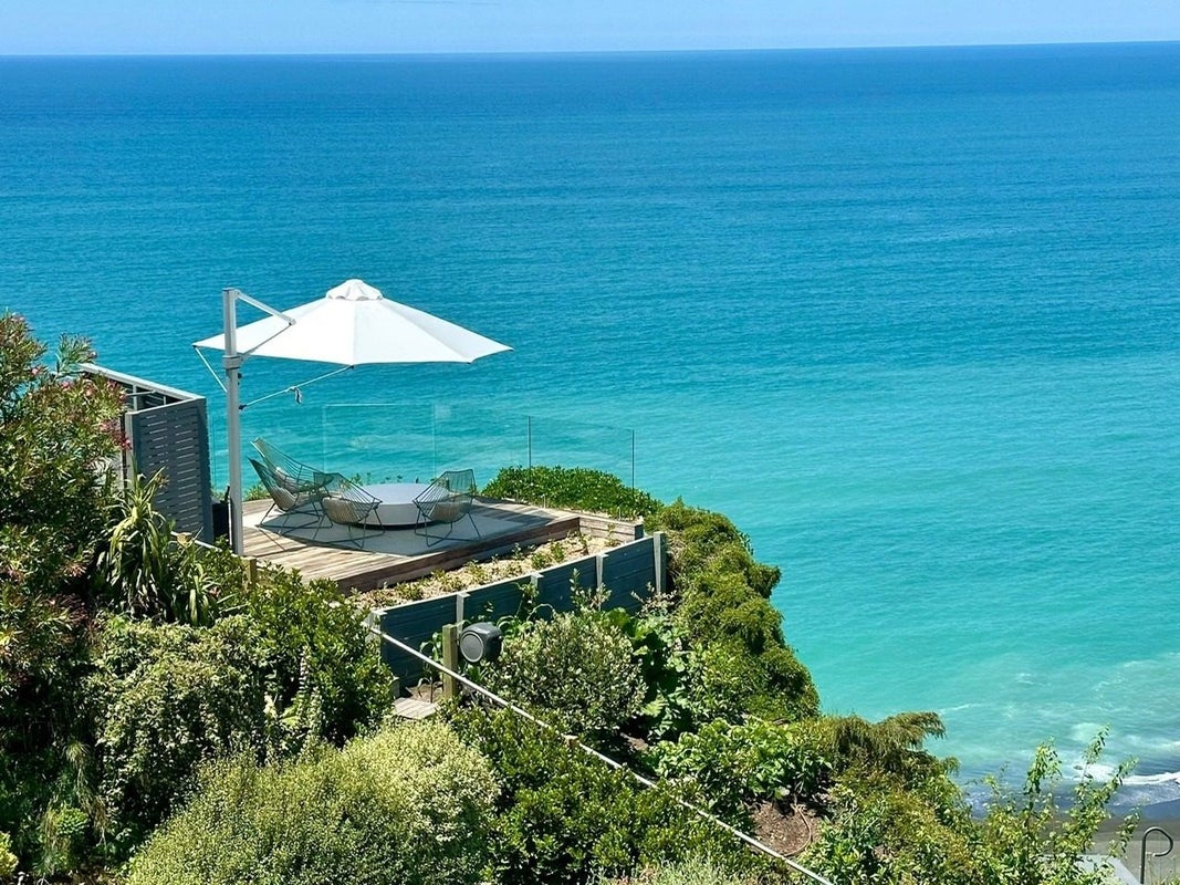 139 Priestley Terrace, Bluff Hill, Napier - Carousel 1