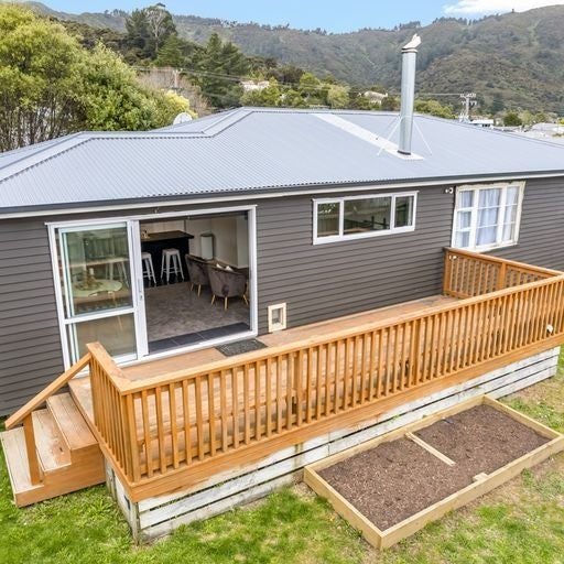 21A Rimu Street, Naenae, Lower Hutt - Carousel 1