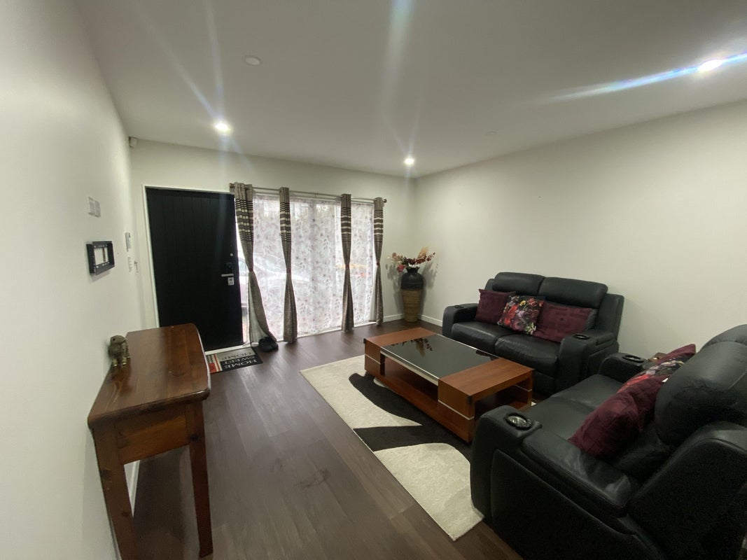 24 Moho Lane, Takanini, Auckland - Carousel 2