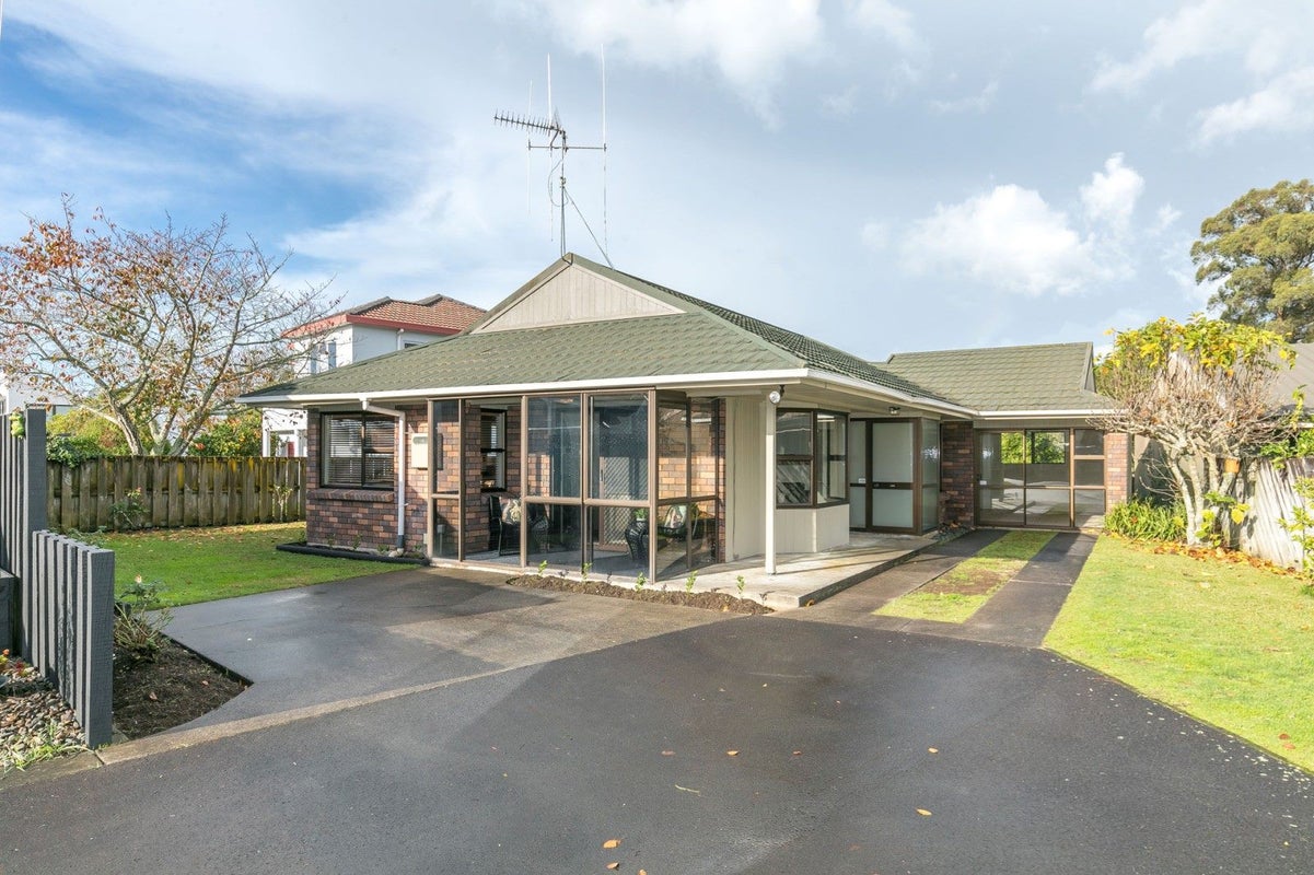 97B Howell Avenue, Riverlea, Hamilton - Carousel 2
