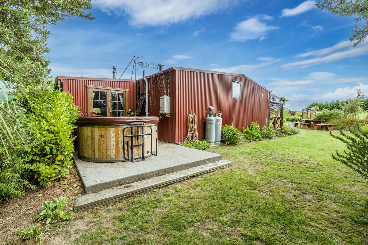 367 Oreti Road, Otatara - Carousel 33