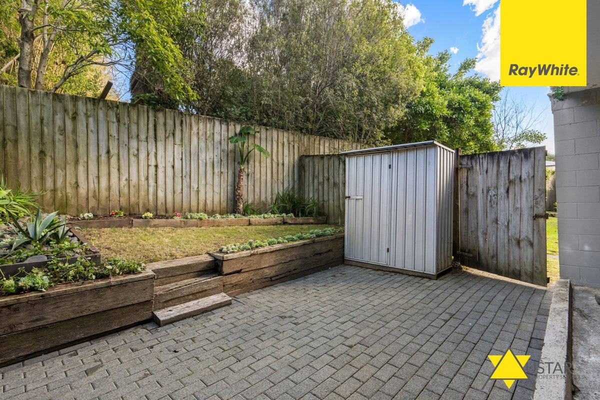 23A Western Springs Road, Morningside, Auckland - Carousel 2