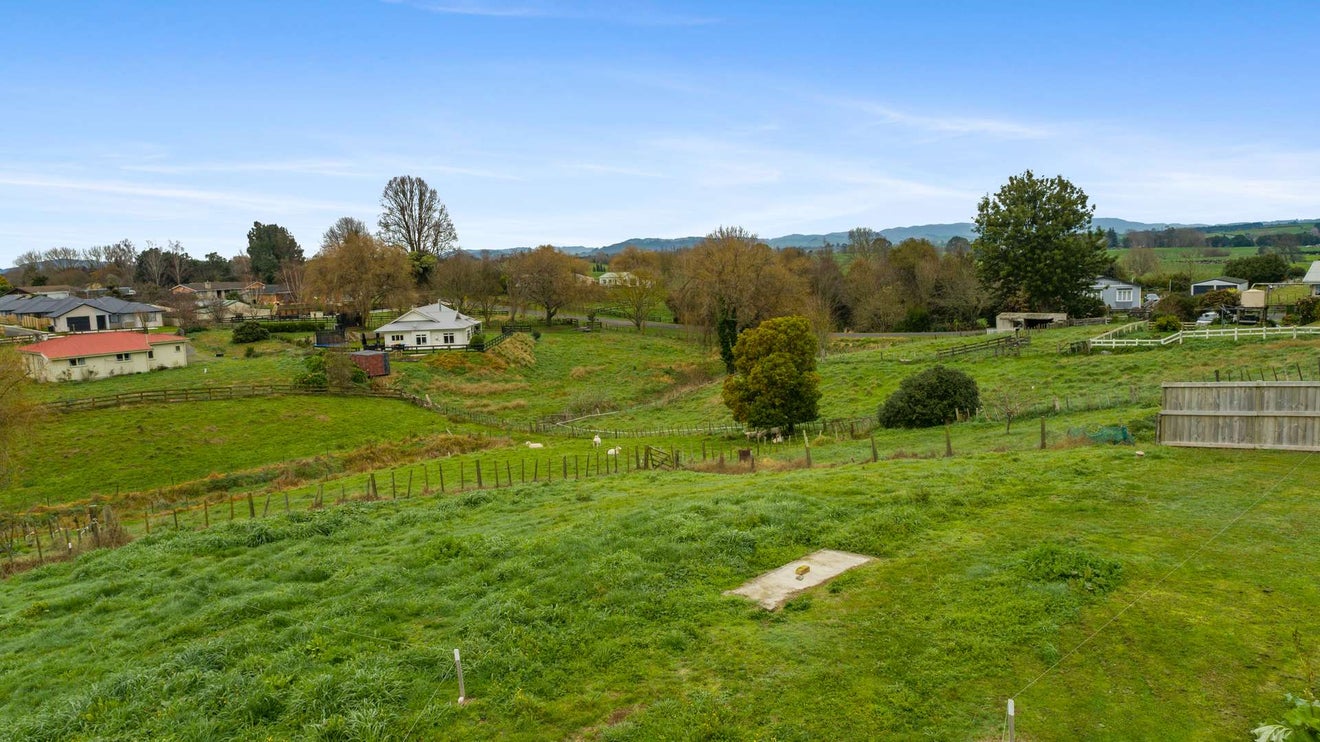 71A Rolleston Street, Kihikihi, Te Awamutu - Carousel 1