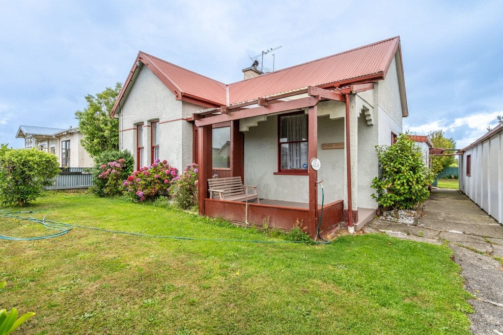 64 Centre Street, Strathern, Invercargill - Carousel 1