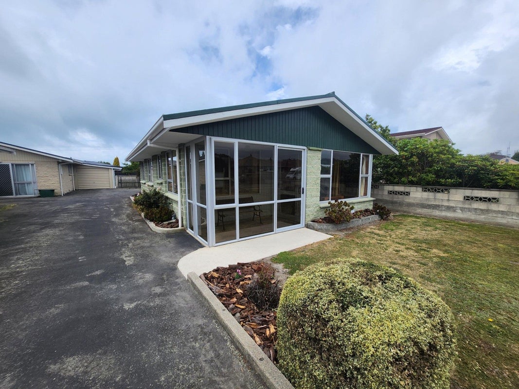 543B Thames Highway, Oamaru North, Oamaru - Carousel 1