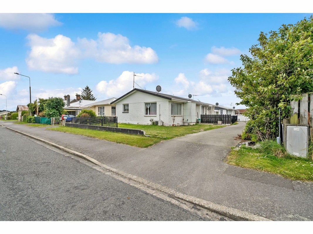 1/90 Balmoral Drive, Appleby, Invercargill - Carousel 2