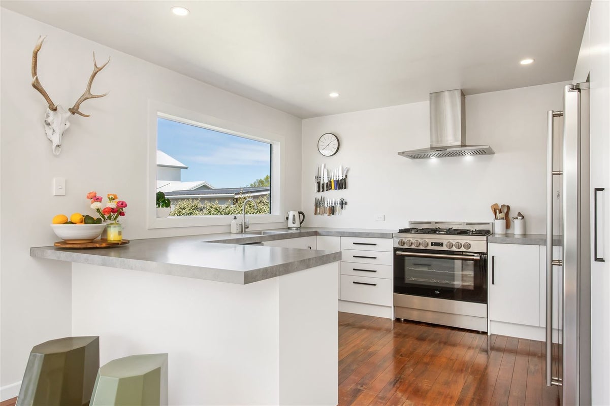 340 Greers Road, Bishopdale, Christchurch - Carousel 2