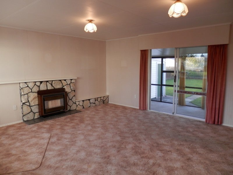 25 Aspiring Avenue, Milson, Palmerston North - Carousel 2