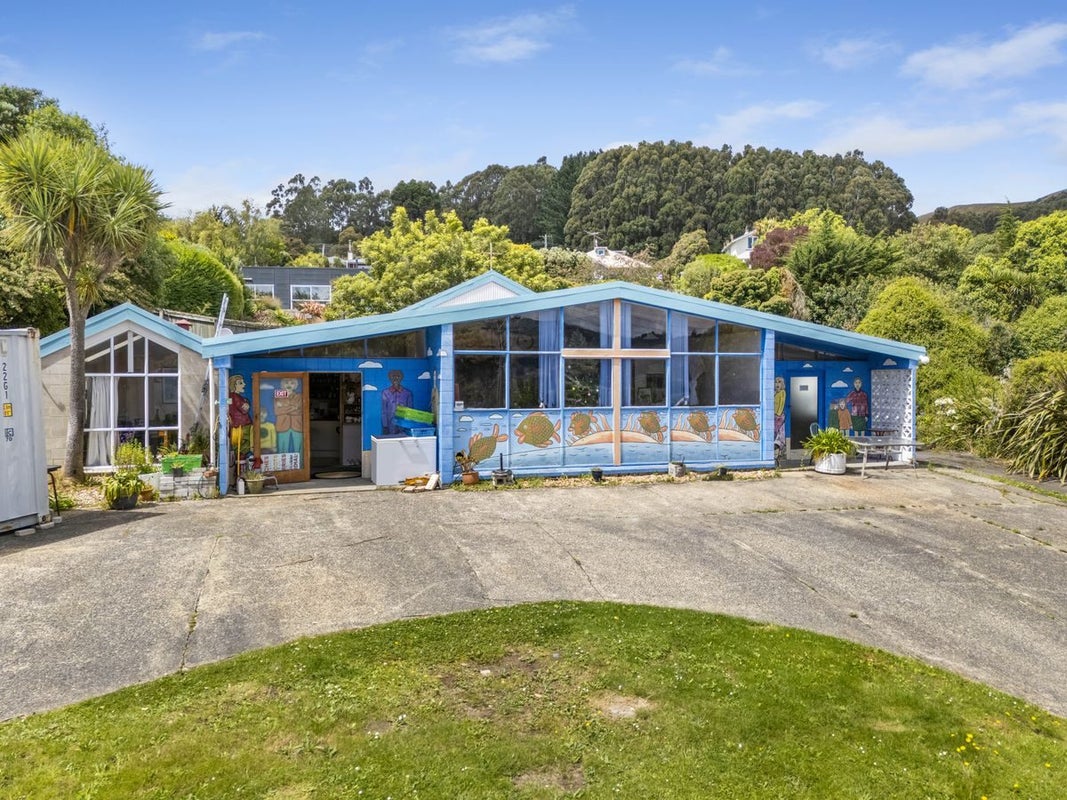 65 Greig Street, Broad Bay, Dunedin - Carousel 2