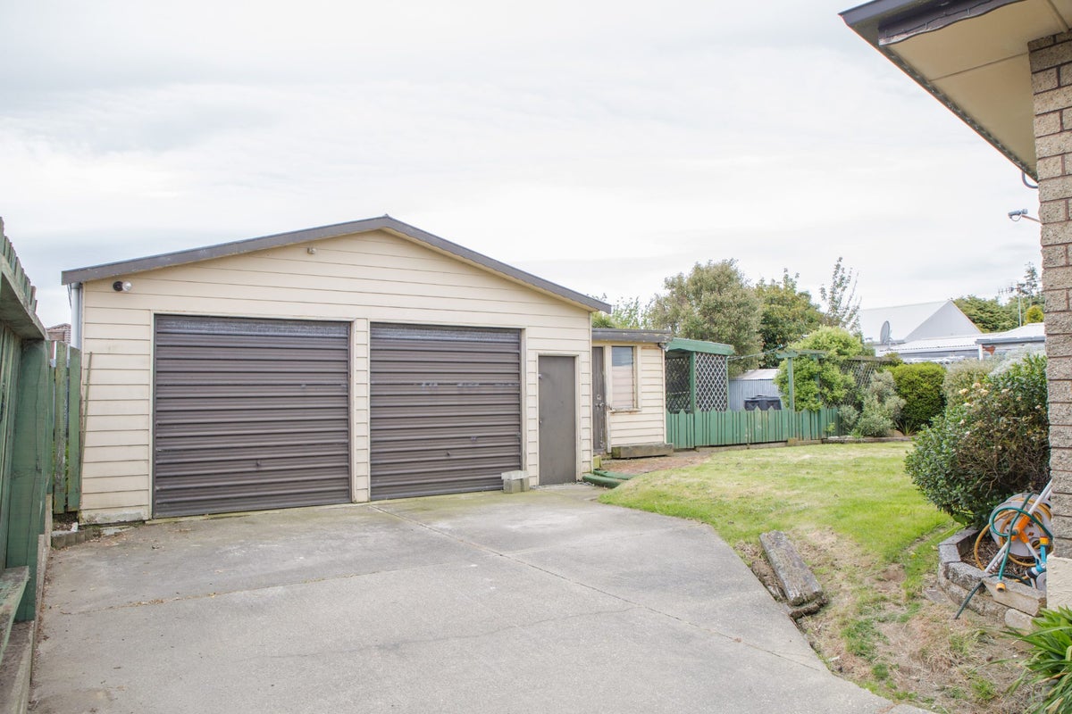 62 Arundel Crescent, Strathern, Invercargill - Carousel 2