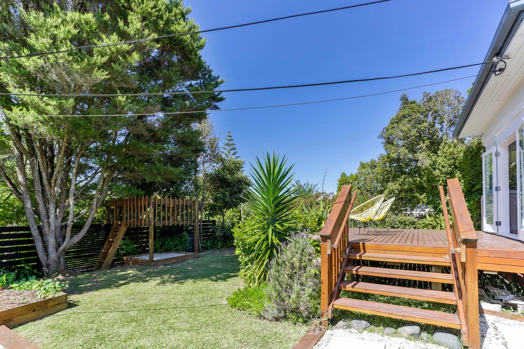 26 Wattle Street, New Lynn, Auckland - Carousel 17