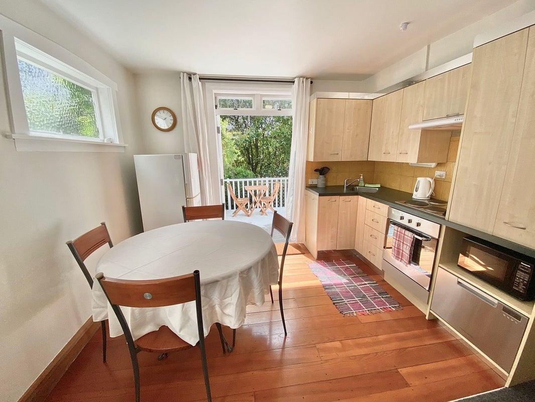 185 Brooklyn Road, Brooklyn, Wellington - Carousel 1