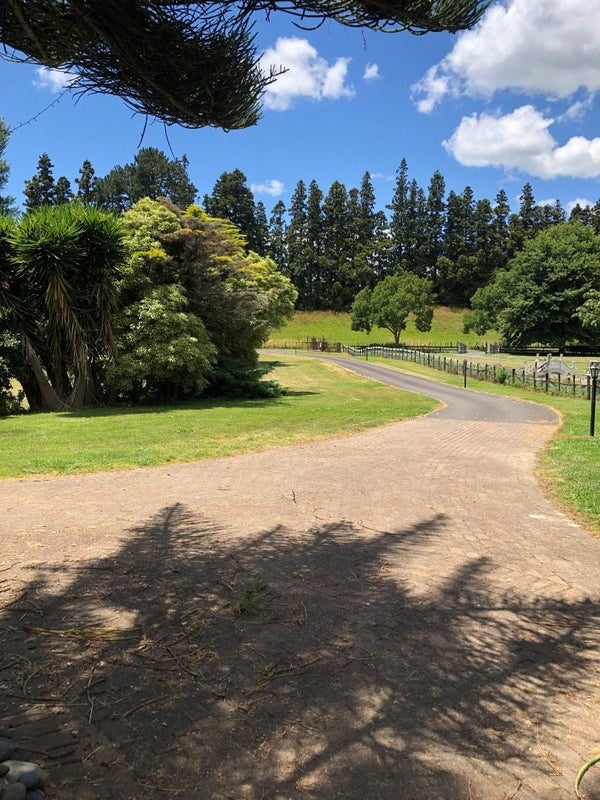 33 The Terrace, Tamahere - Carousel 33