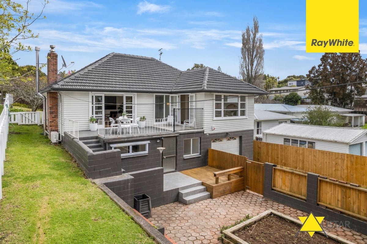 49 Parker Avenue, New Lynn, Auckland - Carousel 1